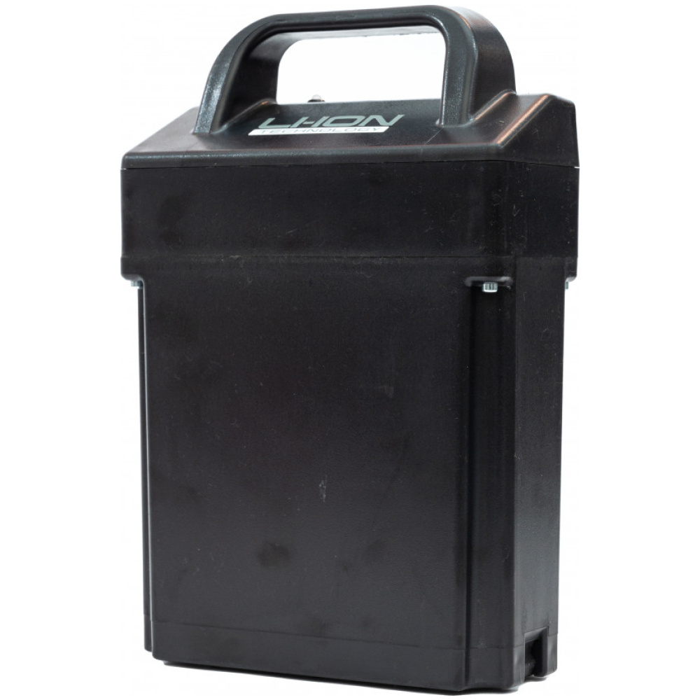 La Batteria Li-Ion offre una capacità di 20Ah e 480Wh, funzionando a una tensione nominale di 24V per garantire prestazioni stabili ed efficienti.