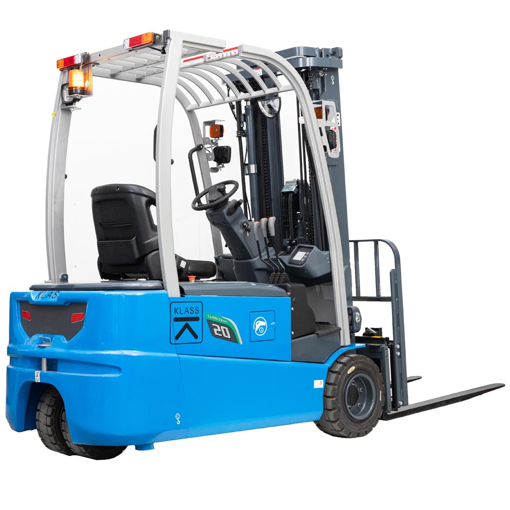 CPD16SQ-GE2Li, Carrello elevatore elettrico 1.600 kg, montante triplex, cabina aperta <span style="color: #008000;">6 anni di garanzia sulla batteria Li-Ion</span> <ul> <li><span style="font-size: 100%;">Sollevamento 4.700 mm</span></li> <li><span style="font-size: 100%;">Batteria Li-Ion 80V/202Ah</span></li> <li><span style="font-size: 100%;">Raggio di sterzata ridotto</span></li> </ul> CPD16SQ-GE2Li, Carrello elevatore elettrico 1.600 kg, montante triplex, cabina aperta - immagine 7