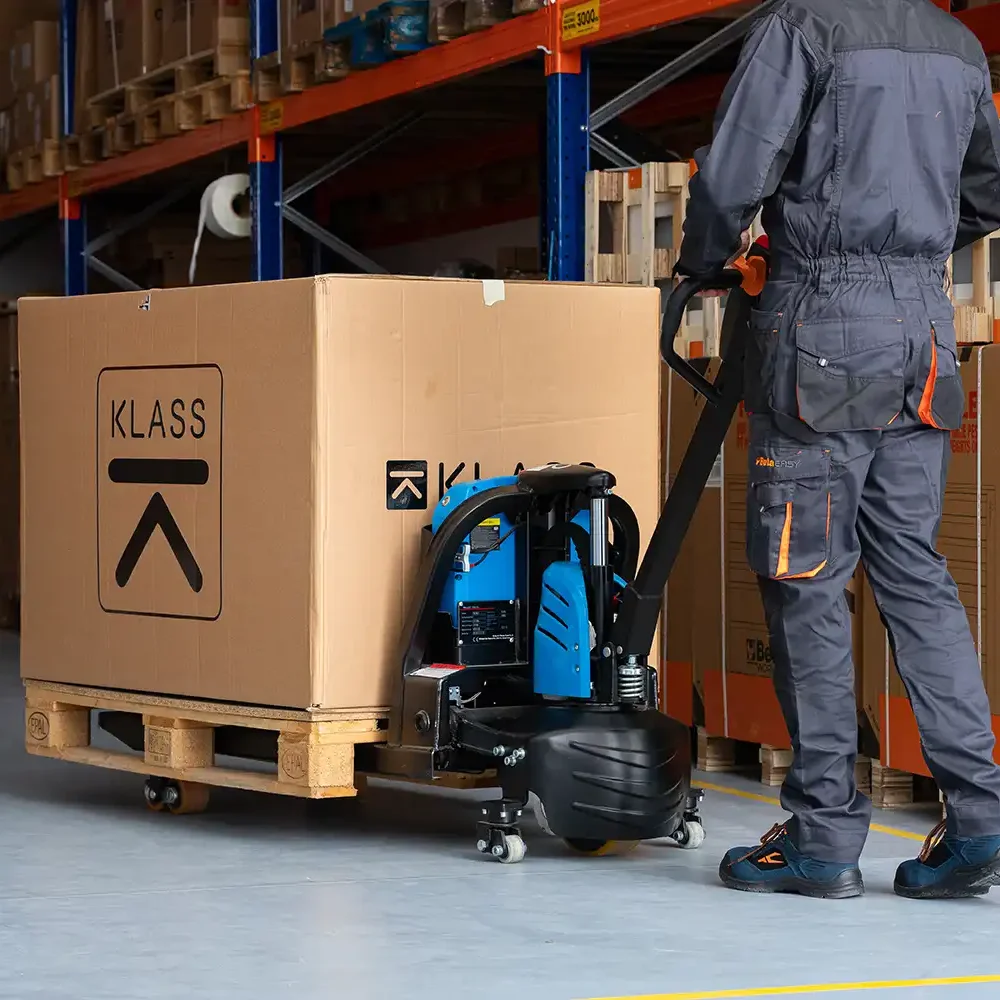 SL1520L3 desc 1 SL15L3 Transpallet elettrico 1.500 kg, batteria Li-Ion