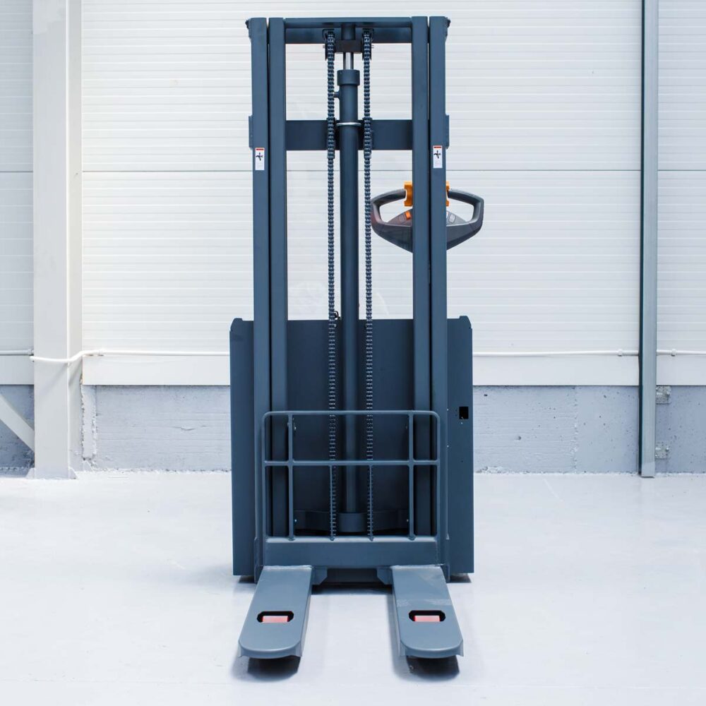 CDD12R EN simplu7 CDD12R-EN Stoccatore elettrico 1.200 kg, sollevamento proporzionale, altezza di sollevamento 3.000 mm